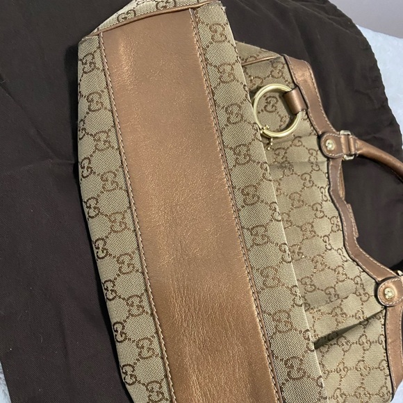Gucci Canvas Medium Sukey Tote - Picture 5 of 9